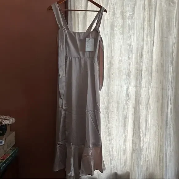 Show Me Your Mumu Claire Midi Dress Show Me The Ring Luxe Satin Champagne NWT S - Picture 2 of 7